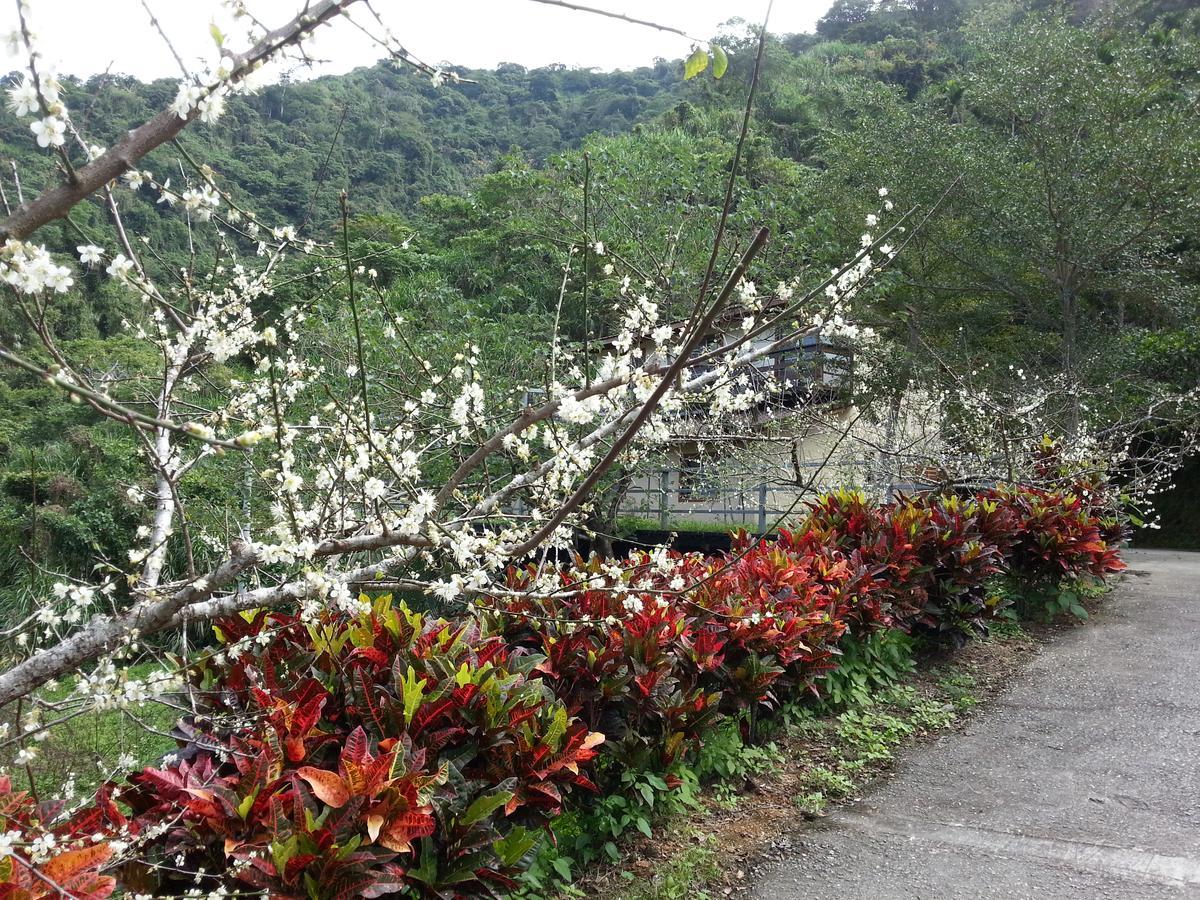 Yi He Golden Homestay Shoufeng Exterior foto